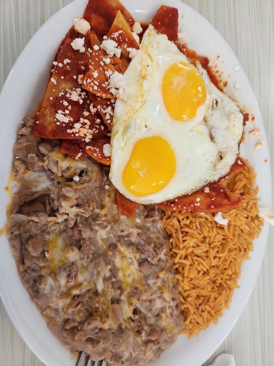 Chilaquiles Con Huevos Al Gusto